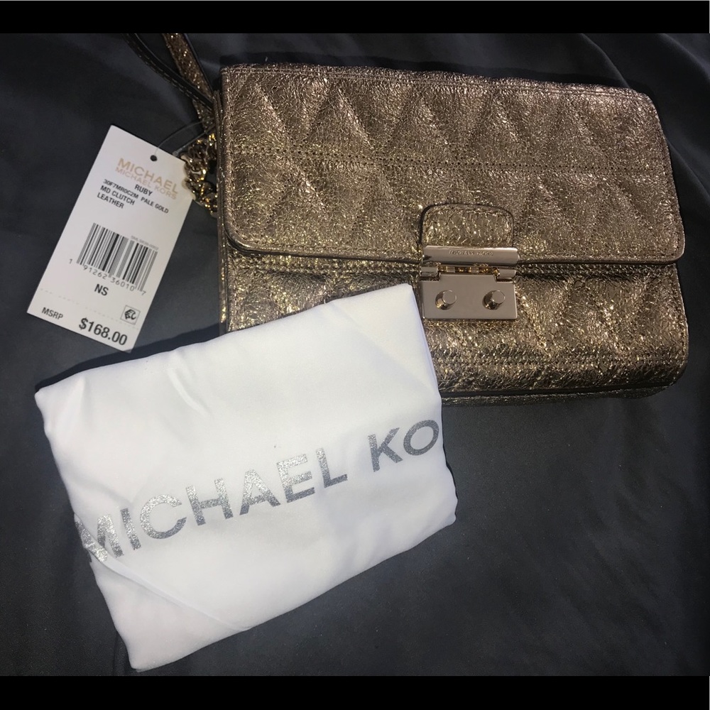 ❗️BIG SALE❗️Michael Kors metallic Gold Handbag ✨